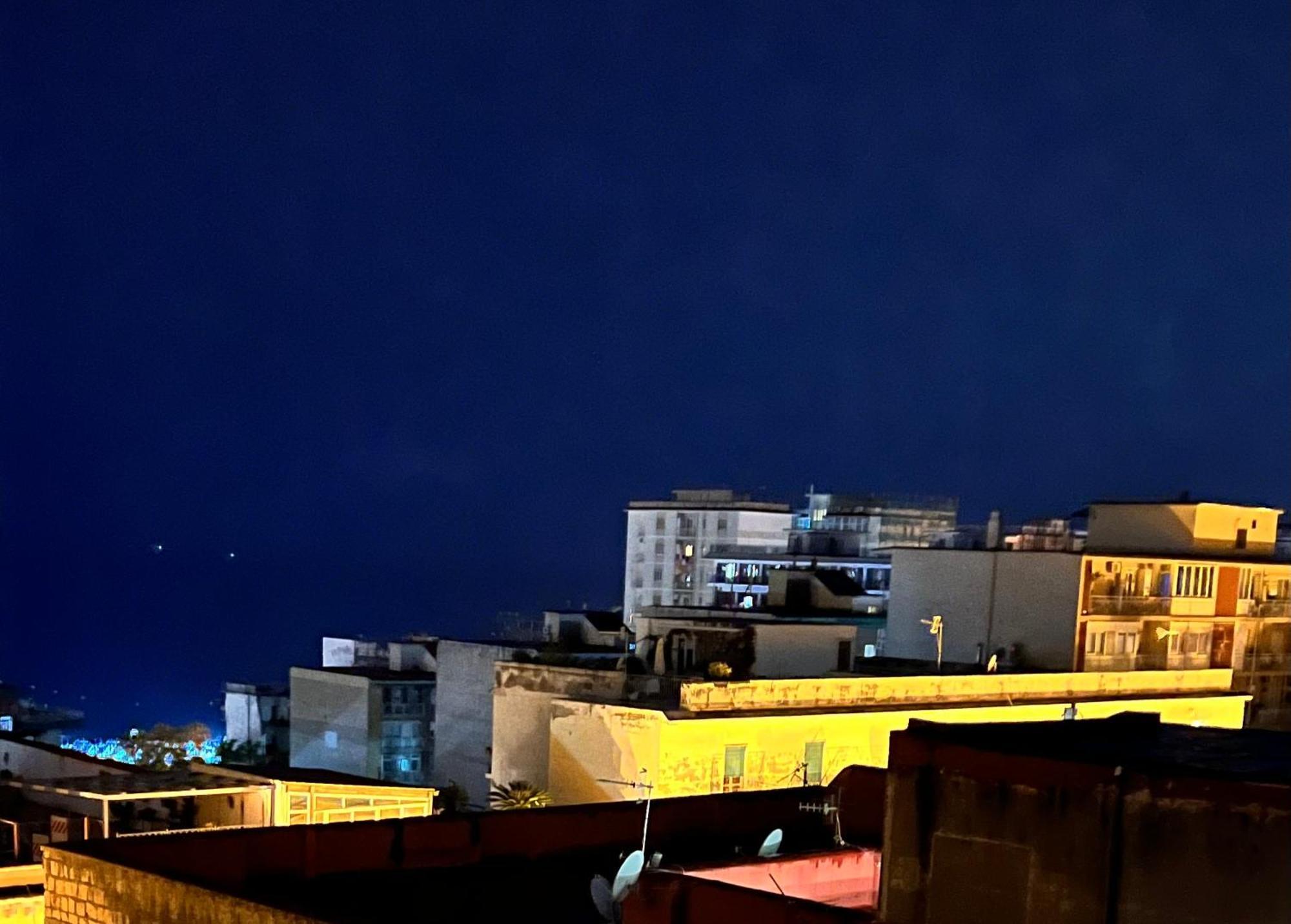 Ferienwohnung Sogno Di Mezza Estate Torre Annunziata Exterior foto